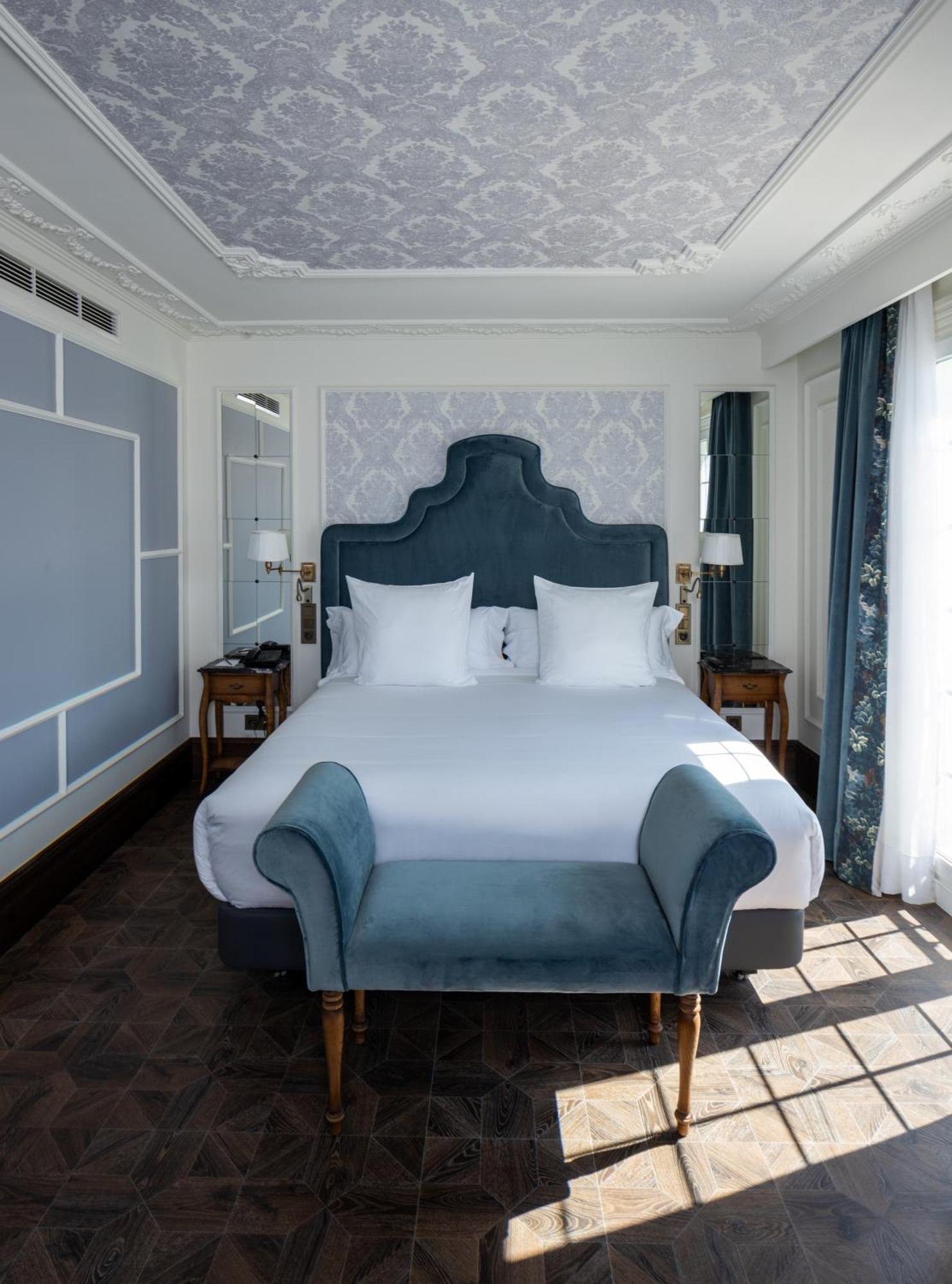 Hotel Luze Boutique Сан-Себастьян Экстерьер фото