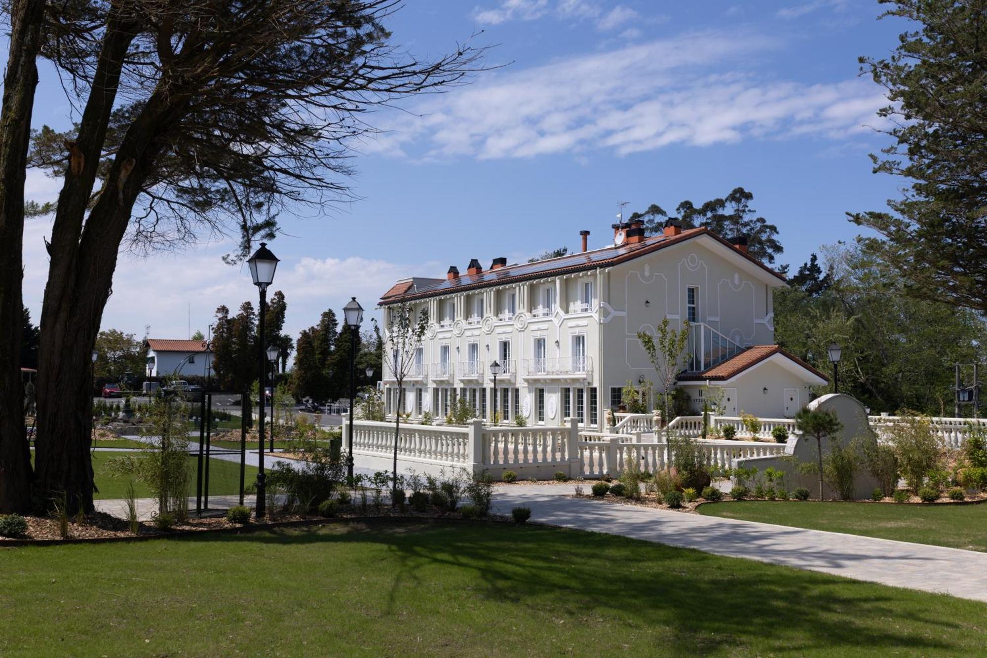 Hotel Luze Boutique Сан-Себастьян Экстерьер фото