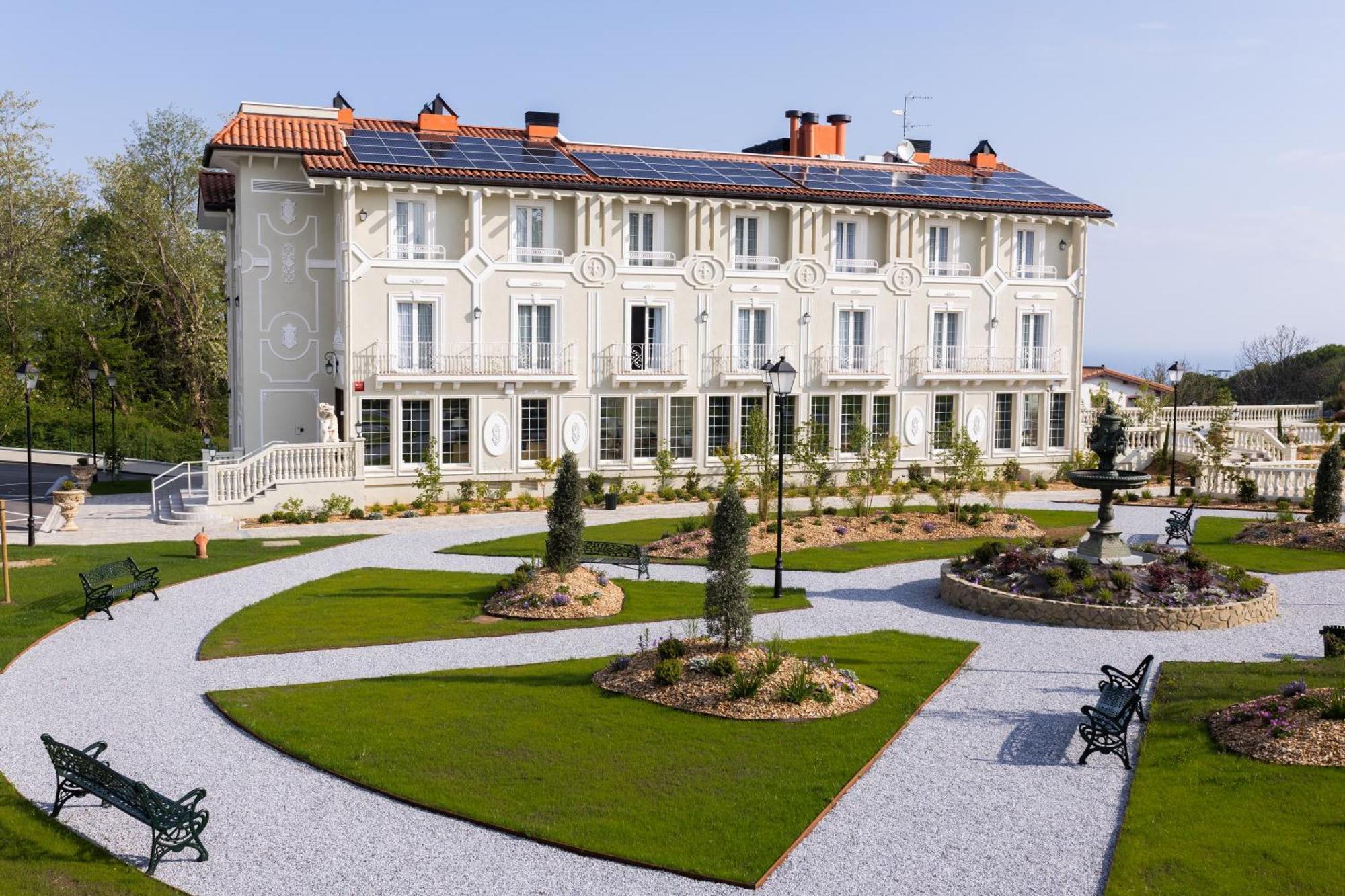 Hotel Luze Boutique Сан-Себастьян Экстерьер фото